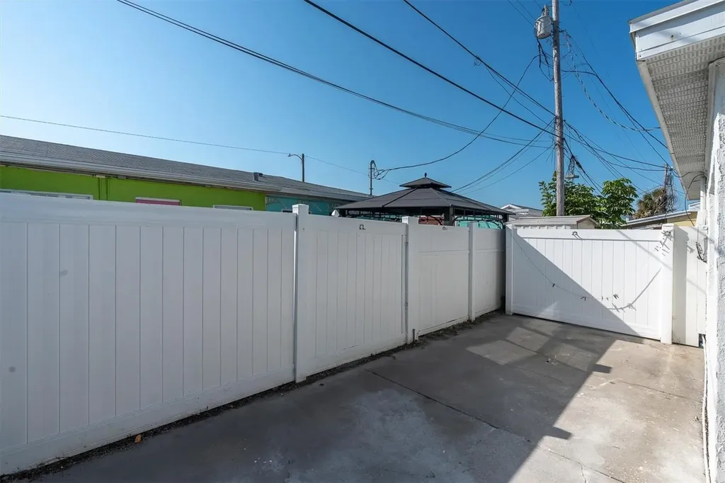 119 147th Avenue E Madeira Beach FL 33708