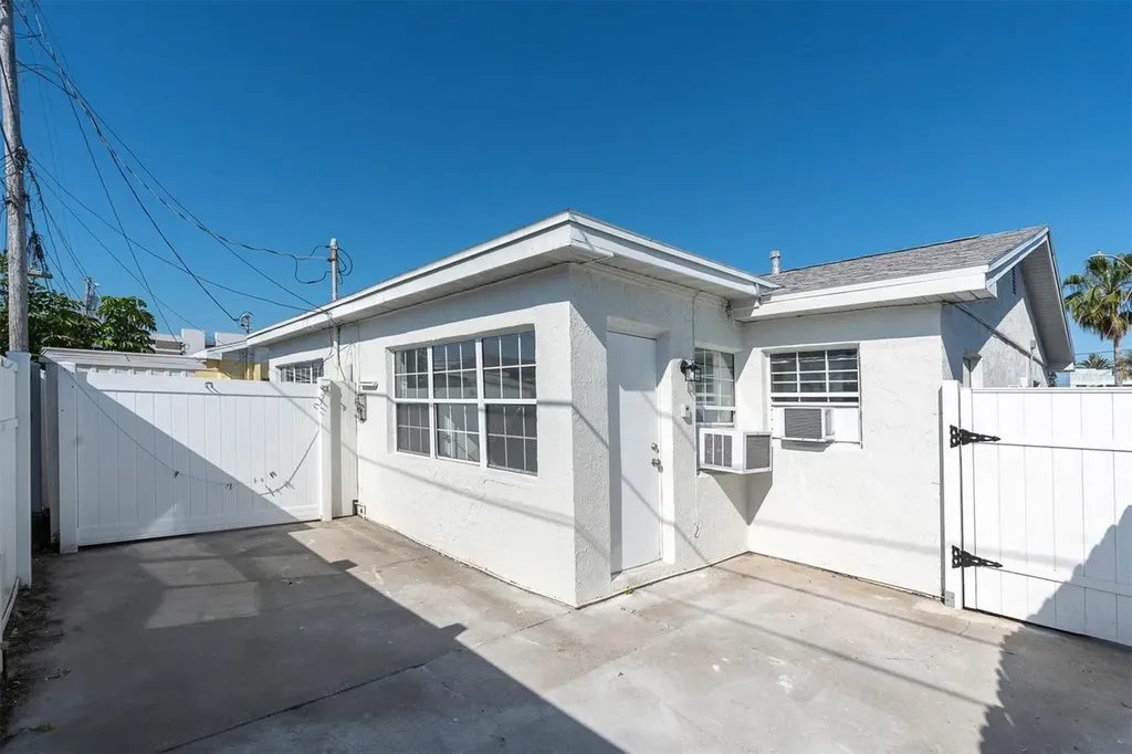 119 147th Avenue E Madeira Beach FL 33708