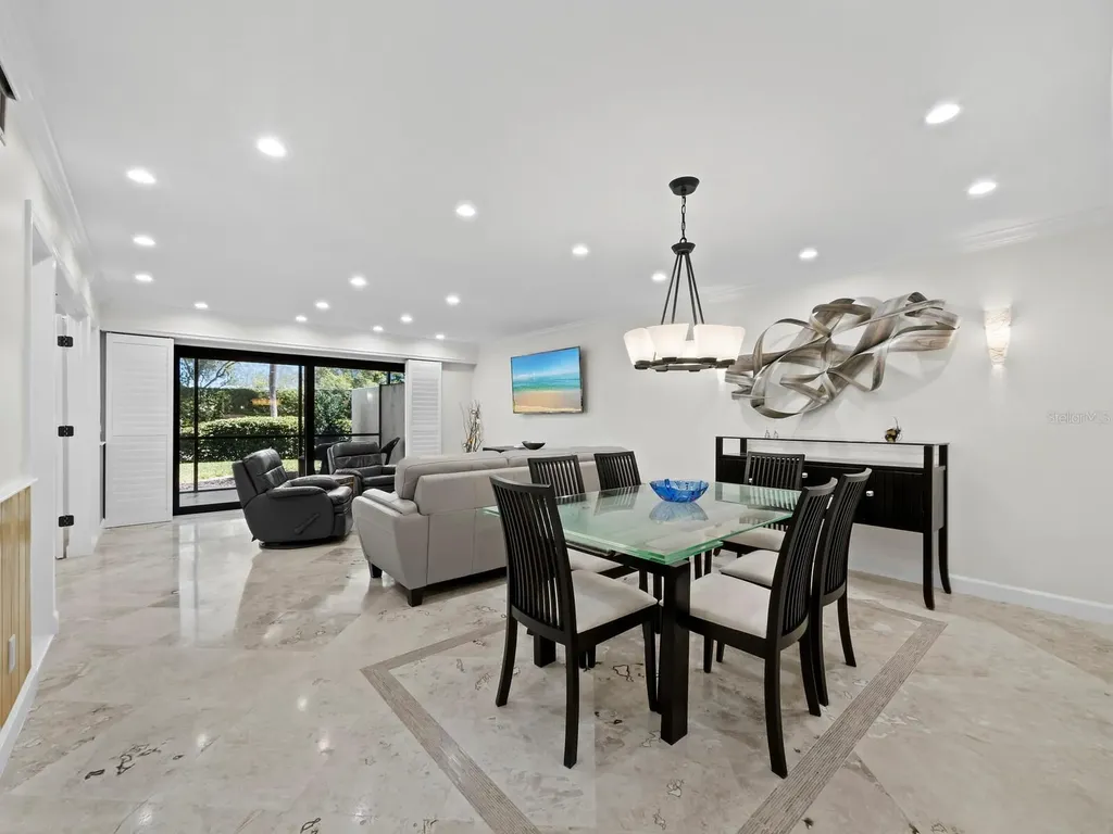 2055 Gulf Of Mexico Drive Longboat Key FL 34228