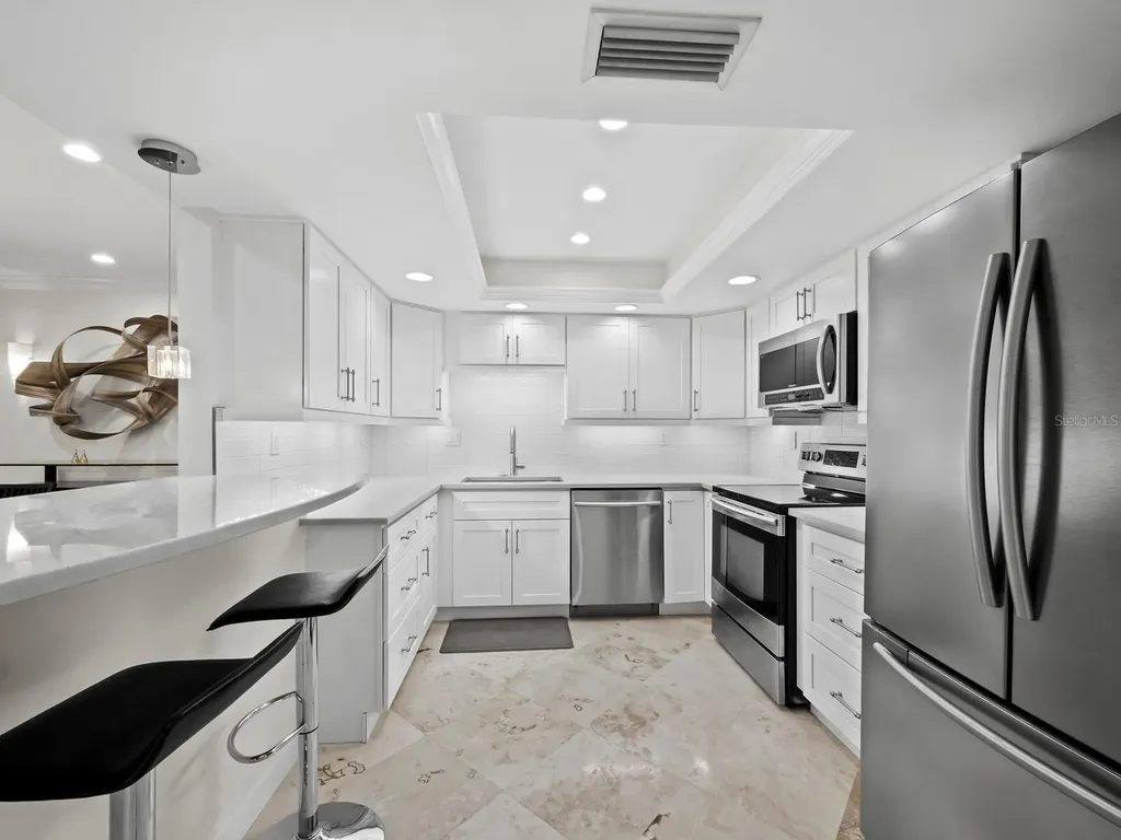 2055 Gulf Of Mexico Drive Longboat Key FL 34228