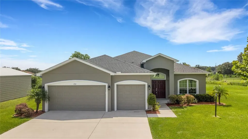 1918 Berry Road Plant City FL 33567