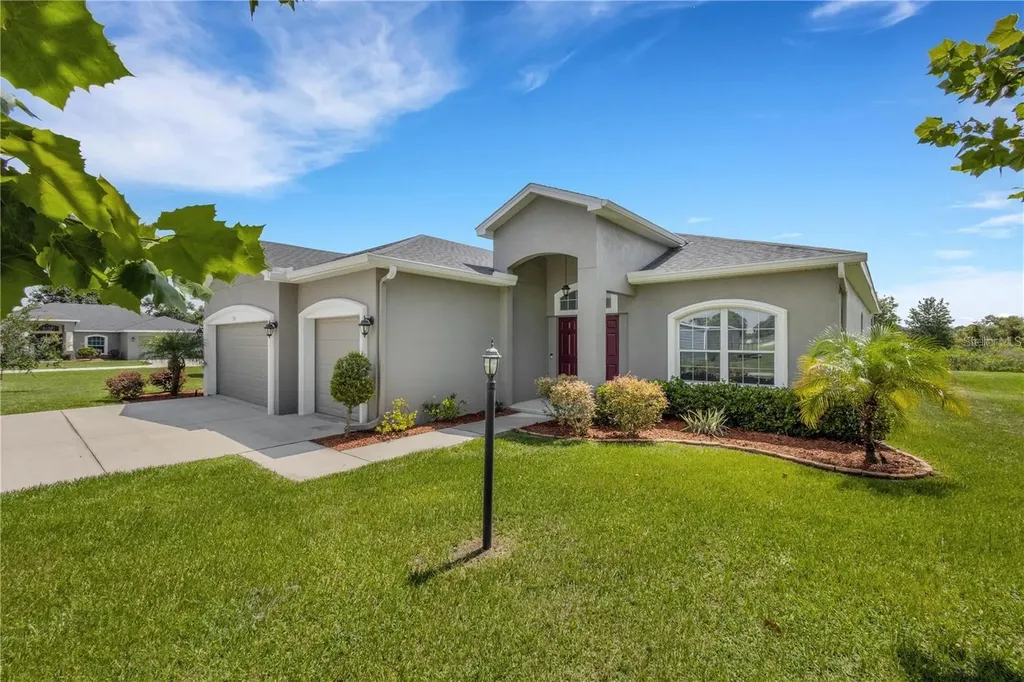1918 Berry Road Plant City FL 33567