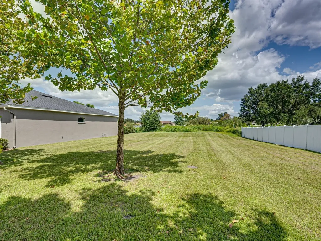 1918 Berry Road Plant City FL 33567