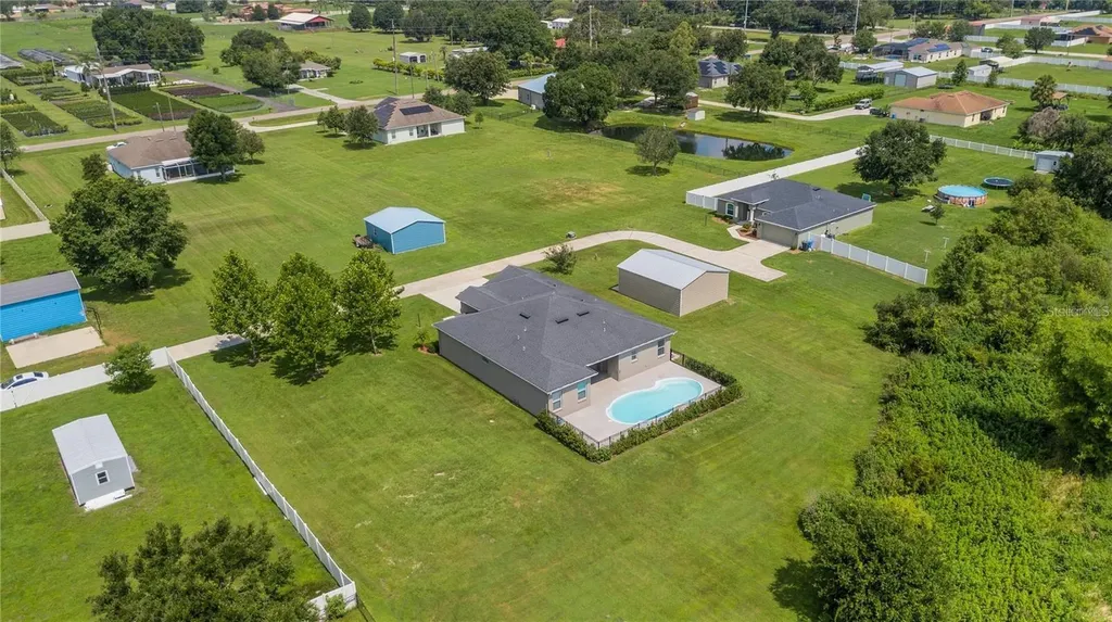1918 Berry Road Plant City FL 33567