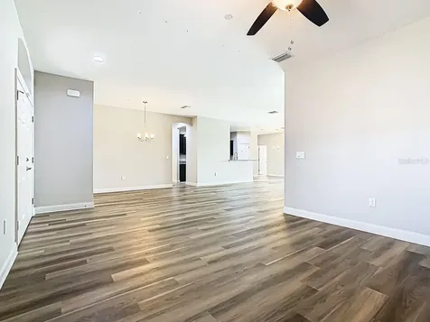 1918 Berry Road Plant City FL 33567