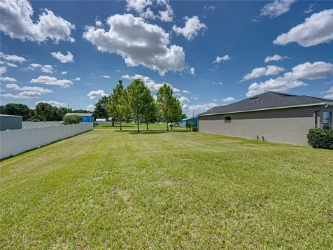 1918 Berry Road Plant City FL 33567