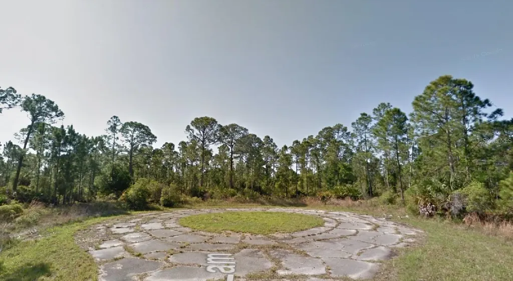 Lan Court North Port FL 34288