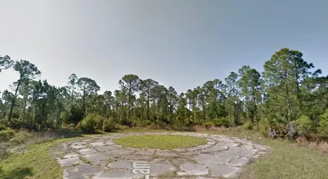 Lan Court North Port FL 34288
