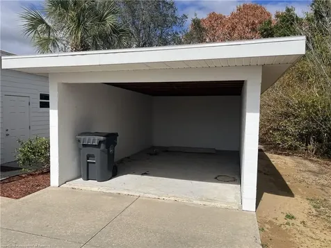 930 W Main Street Avon Park FL 33825
