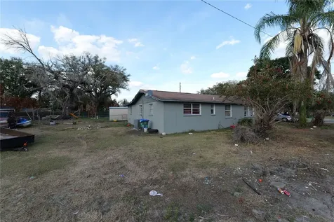 608 Drive Martin Luther King Street Dundee FL 33838