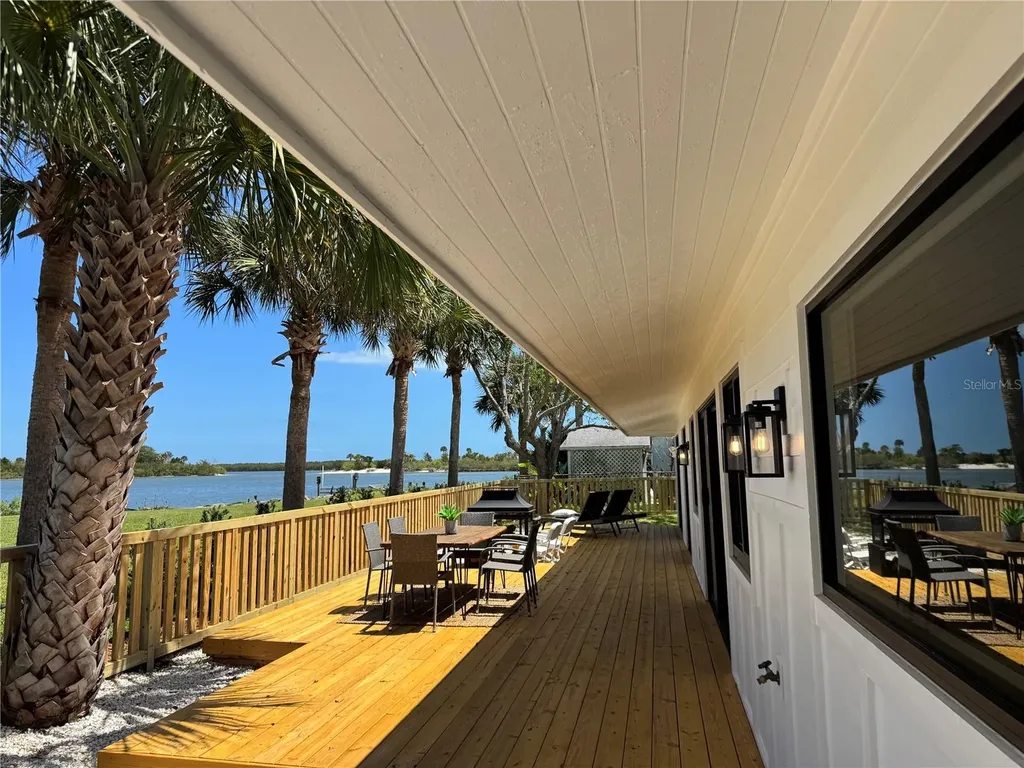 203 Parkwood Lane Edgewater FL 32132
