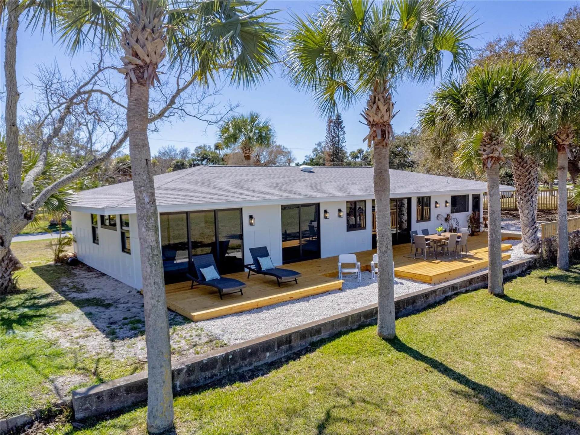 203 Parkwood Lane Edgewater FL 32132