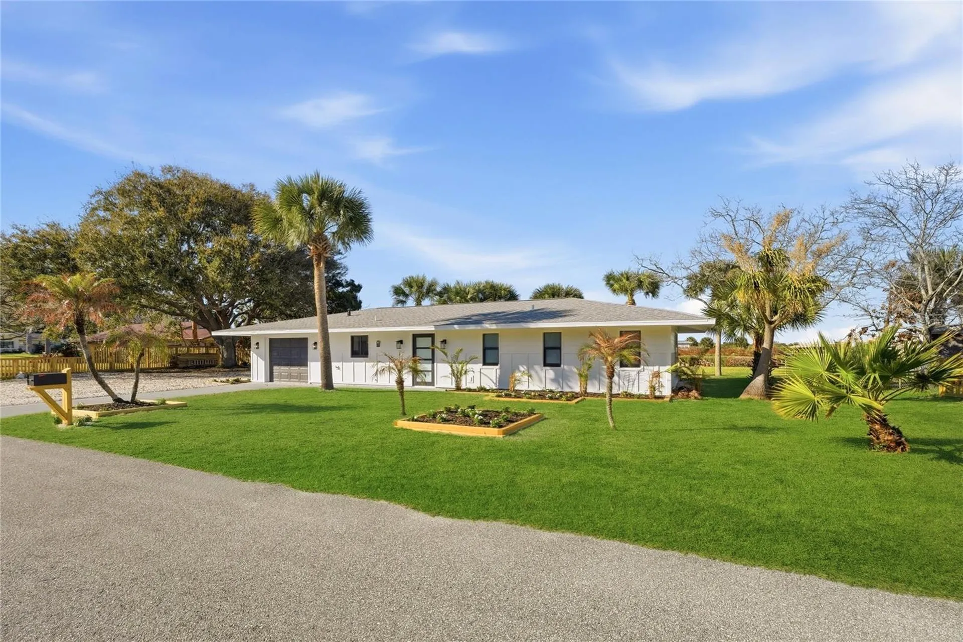 203 Parkwood Lane Edgewater FL 32132