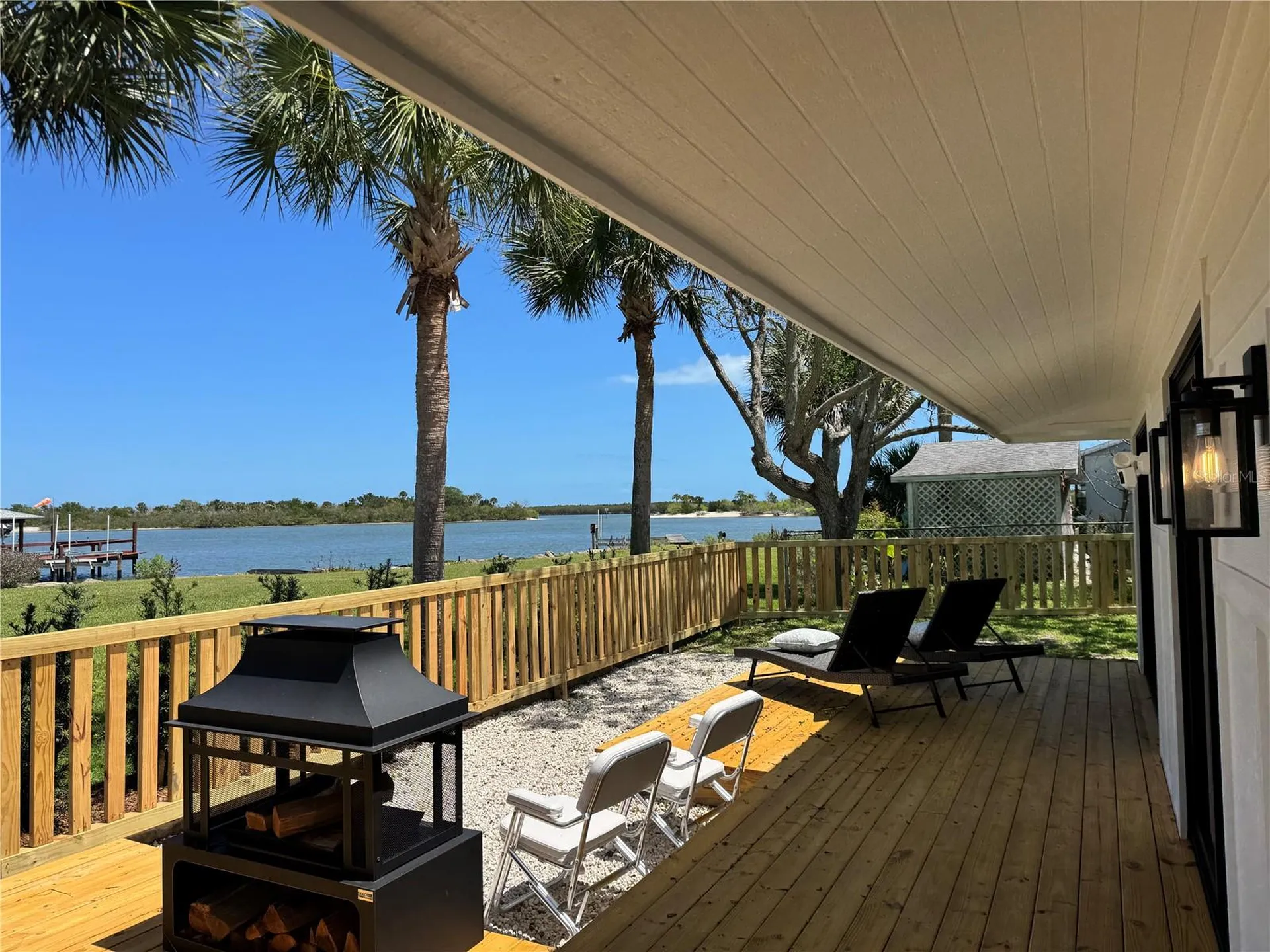 203 Parkwood Lane Edgewater FL 32132