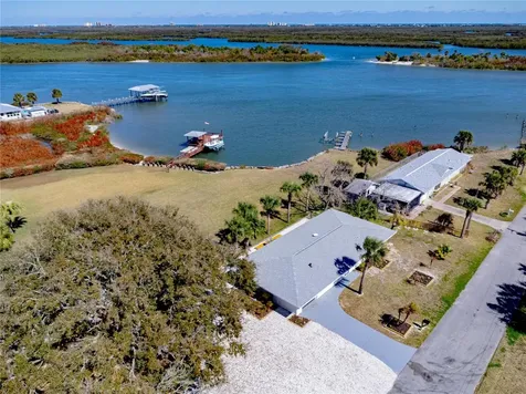 203 Parkwood Lane Edgewater FL 32132