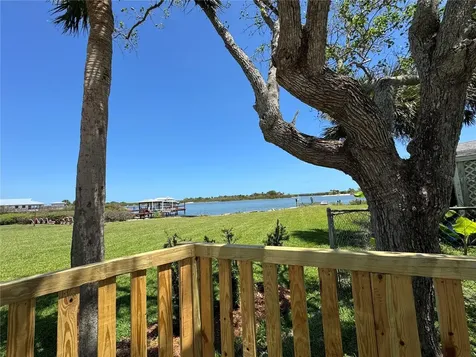 203 Parkwood Lane Edgewater FL 32132