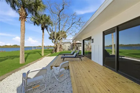 203 Parkwood Lane Edgewater FL 32132