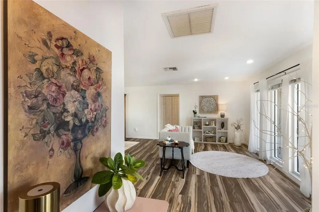 1516 Fox Creek Drive Sarasota FL 34240