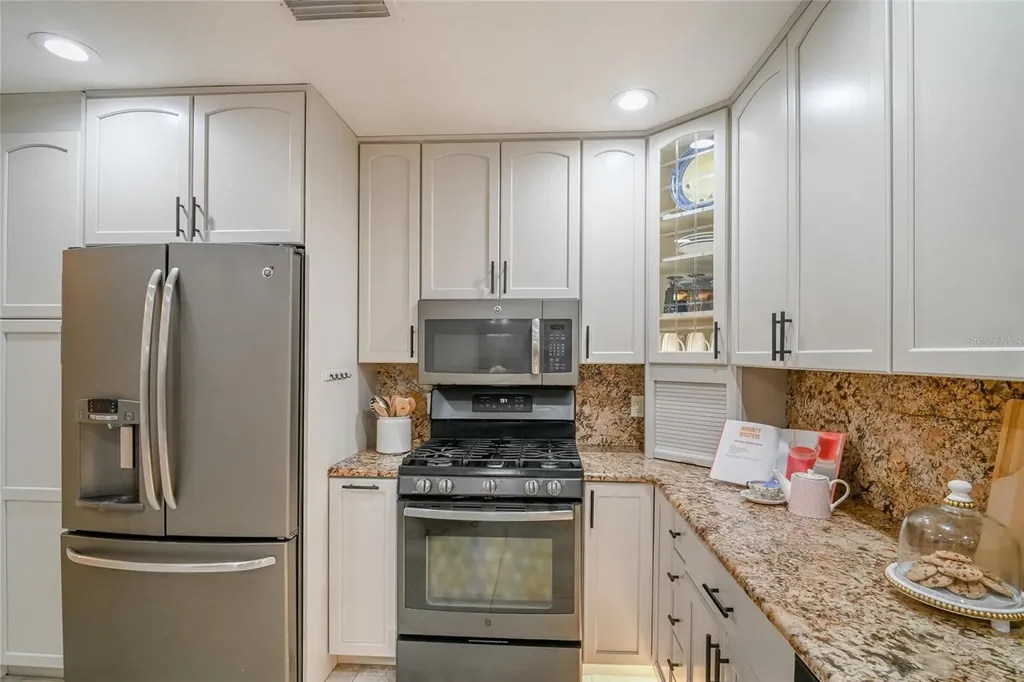 1516 Fox Creek Drive Sarasota FL 34240