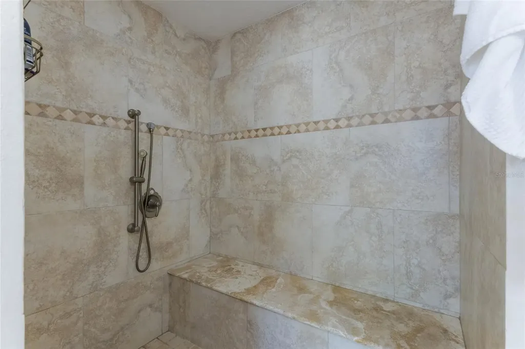 1516 Fox Creek Drive Sarasota FL 34240