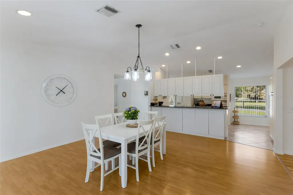 1516 Fox Creek Drive Sarasota FL 34240