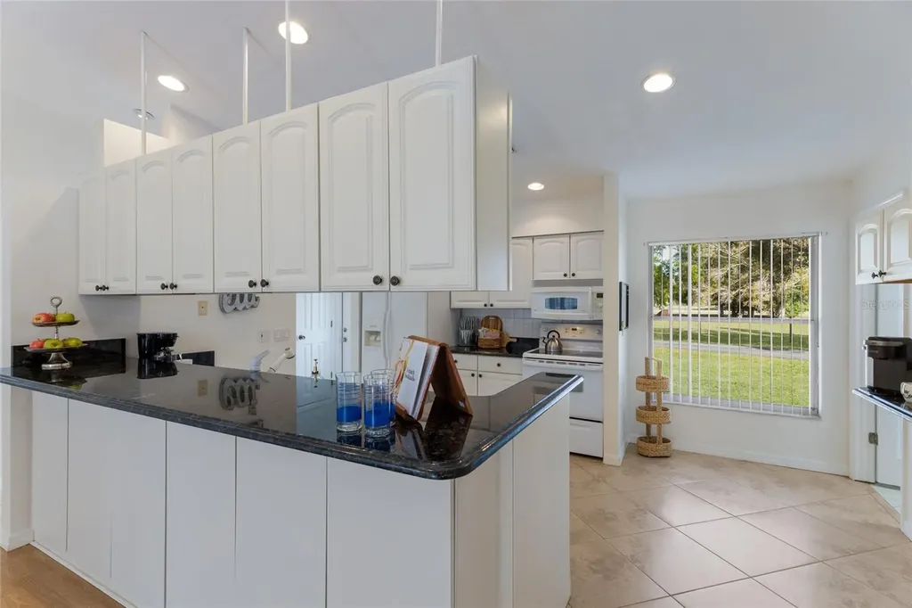 1516 Fox Creek Drive Sarasota FL 34240
