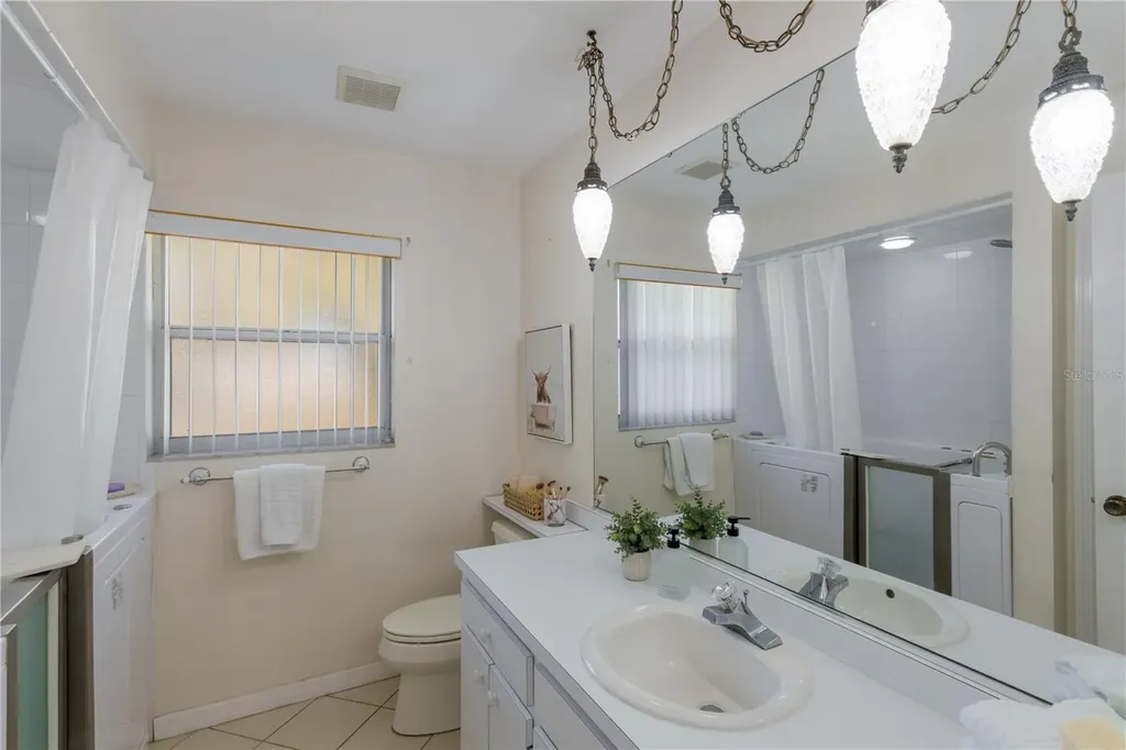 1516 Fox Creek Drive Sarasota FL 34240