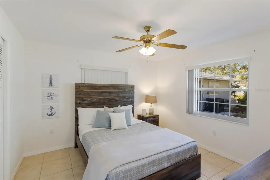1516 Fox Creek Drive Sarasota FL 34240