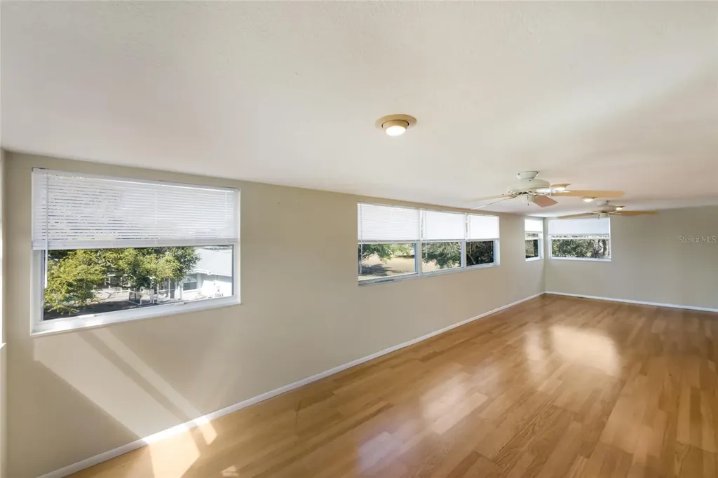 1516 Fox Creek Drive Sarasota FL 34240