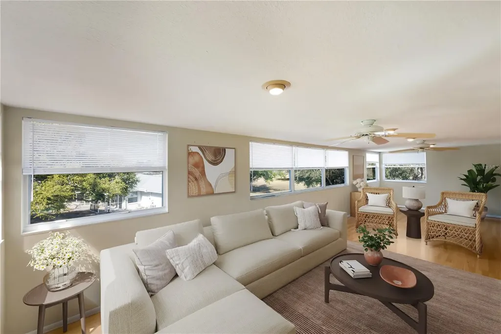 1516 Fox Creek Drive Sarasota FL 34240