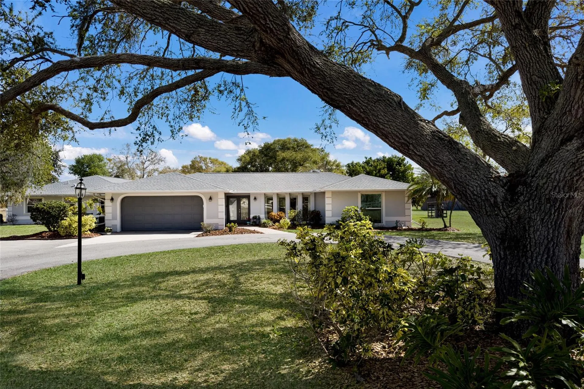 1516 Fox Creek Drive Sarasota FL 34240