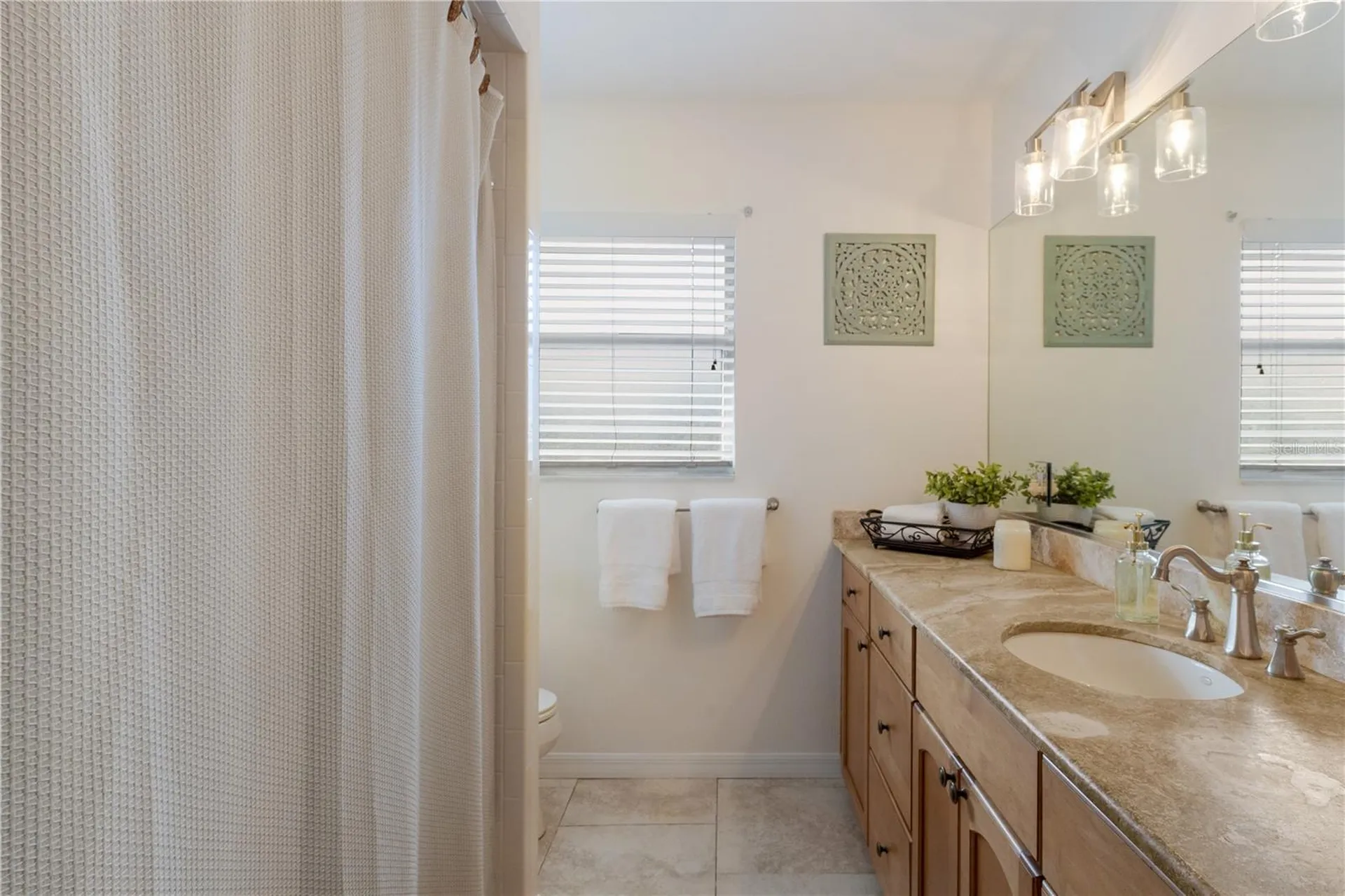 1516 Fox Creek Drive Sarasota FL 34240