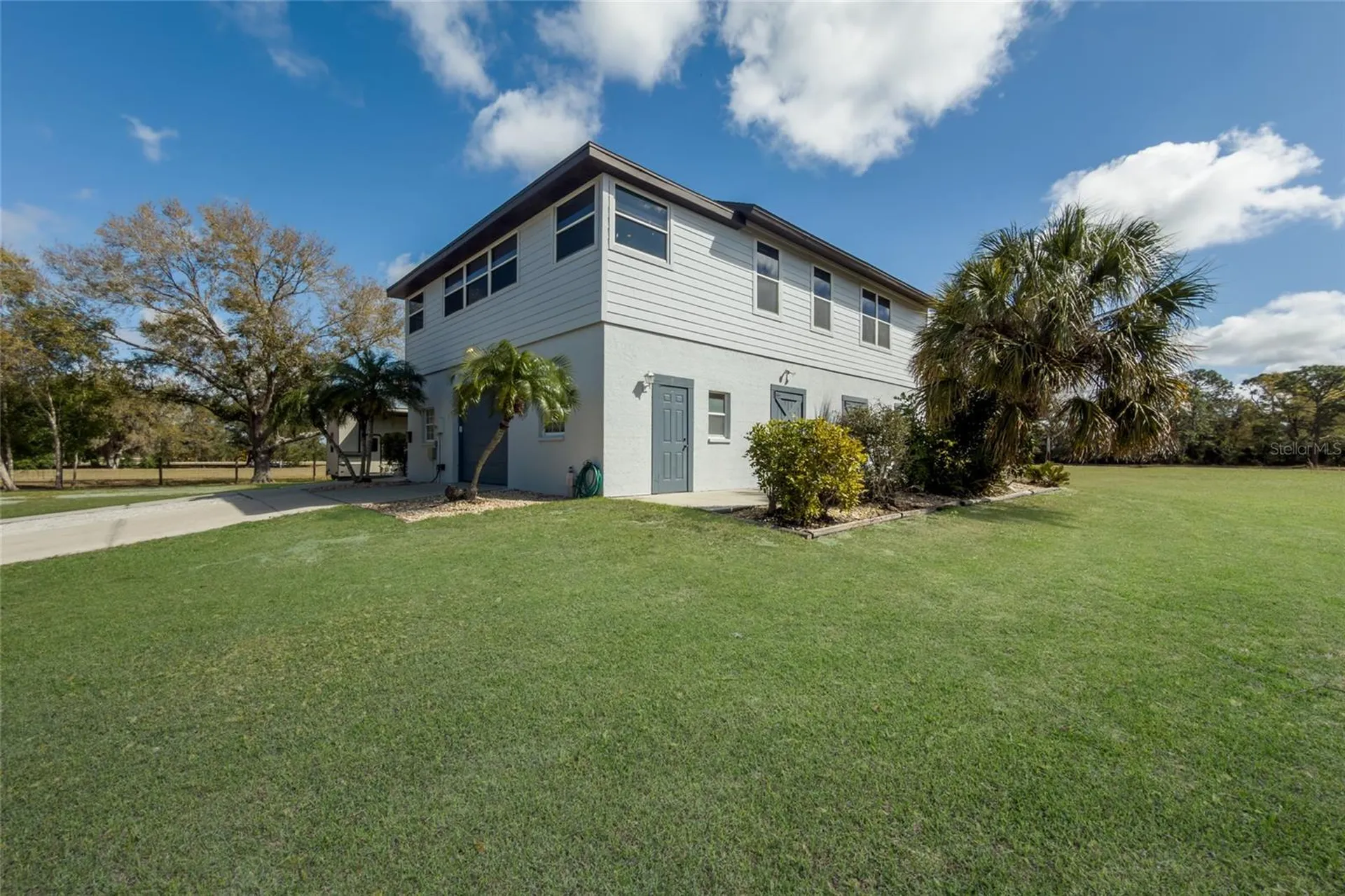1516 Fox Creek Drive Sarasota FL 34240
