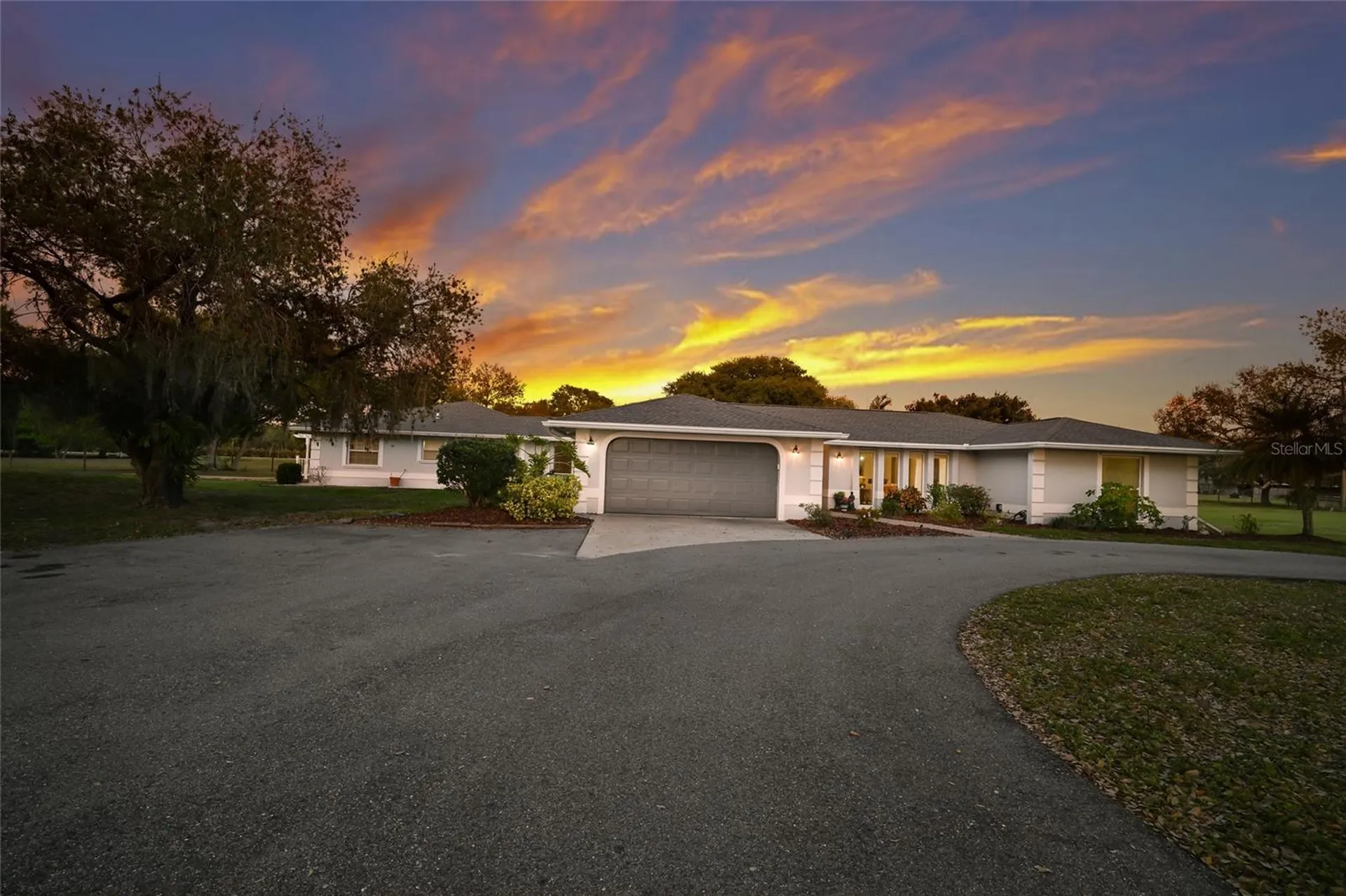 1516 Fox Creek Drive Sarasota FL 34240