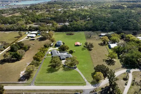 1516 Fox Creek Drive Sarasota FL 34240