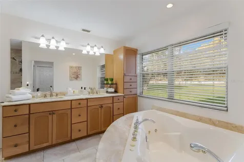 1516 Fox Creek Drive Sarasota FL 34240