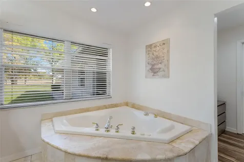 1516 Fox Creek Drive Sarasota FL 34240