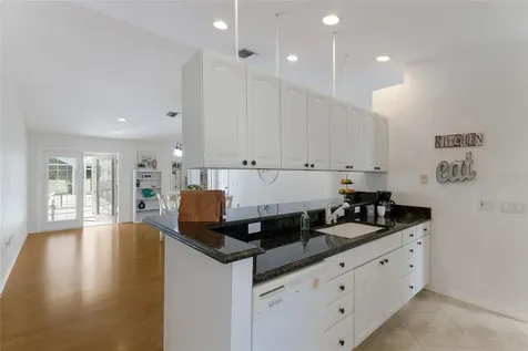 1516 Fox Creek Drive Sarasota FL 34240