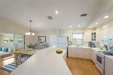 1516 Fox Creek Drive Sarasota FL 34240