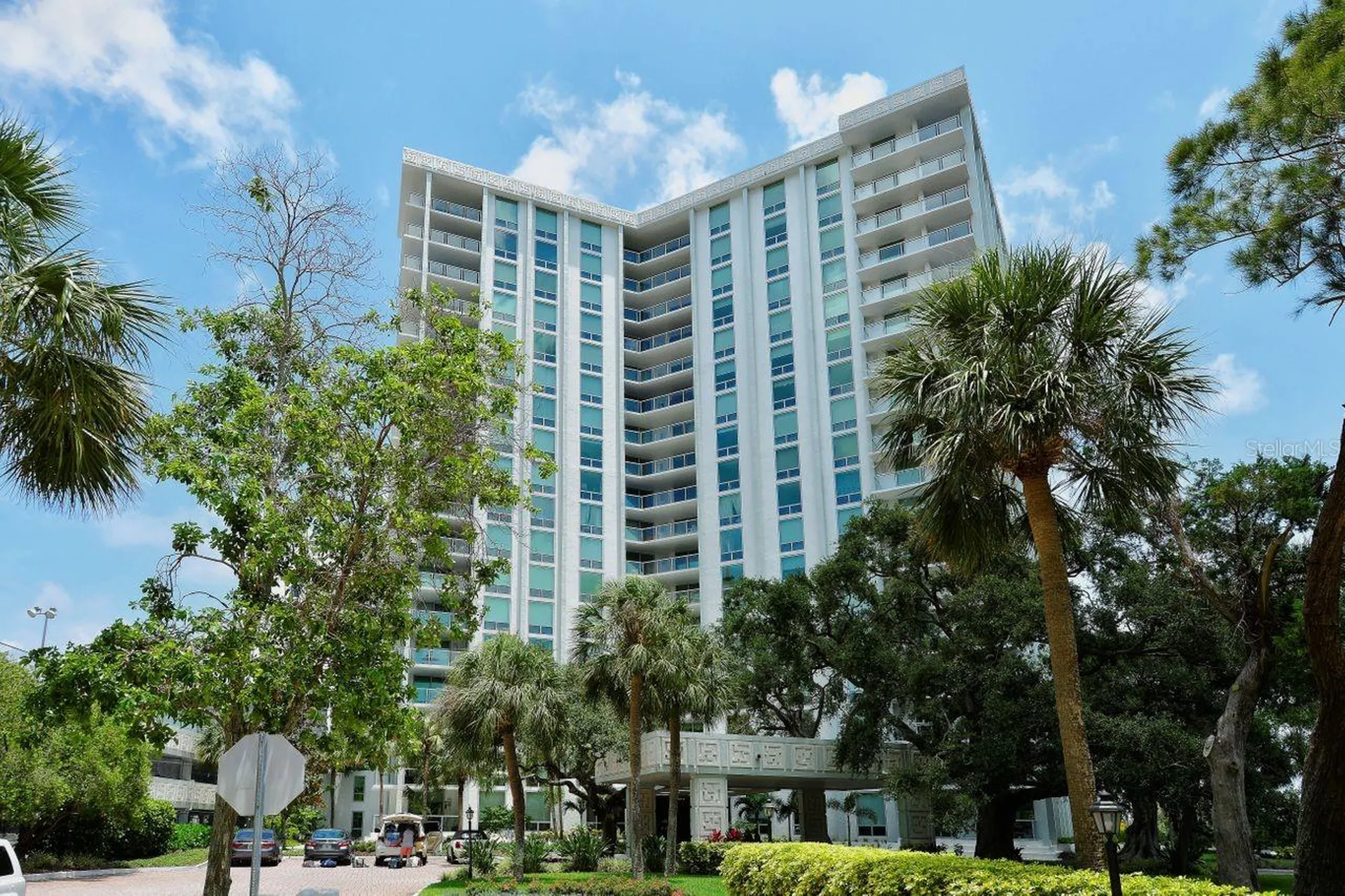 1111 N Gulfstream Avenue Sarasota FL 34236