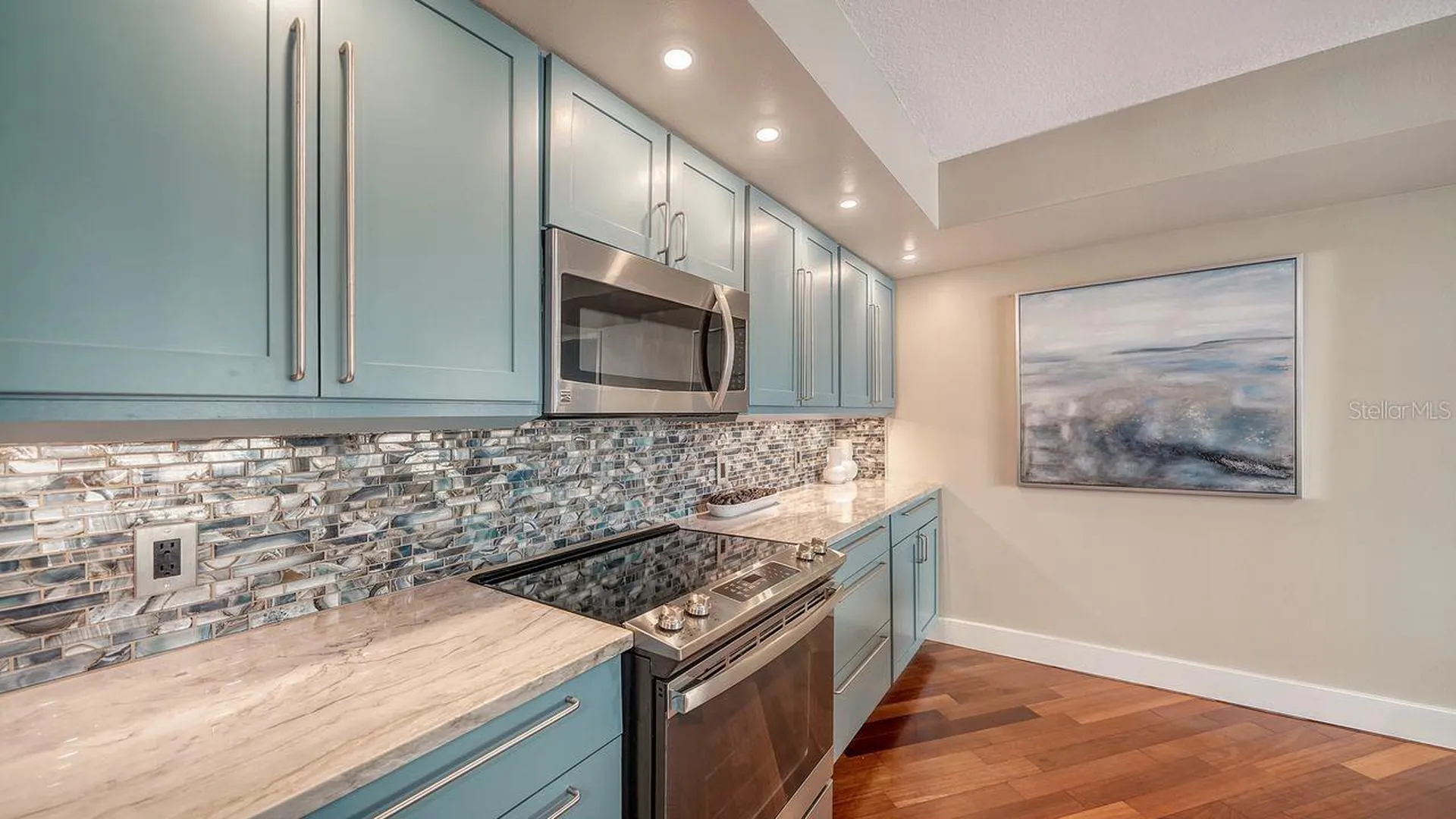 1111 N Gulfstream Avenue Sarasota FL 34236