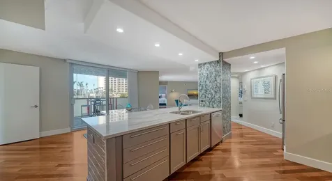 1111 N Gulfstream Avenue Sarasota FL 34236