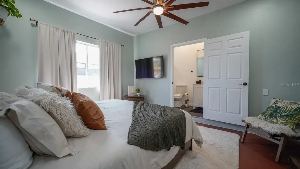 4739 Baywood Point Drive S Gulfport FL 33711