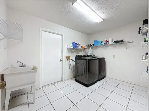 452 Summit Chase Drive Valrico FL 33594