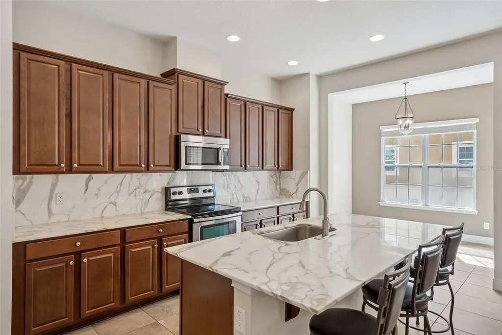 653 Pavia Loop Lake Mary FL 32746