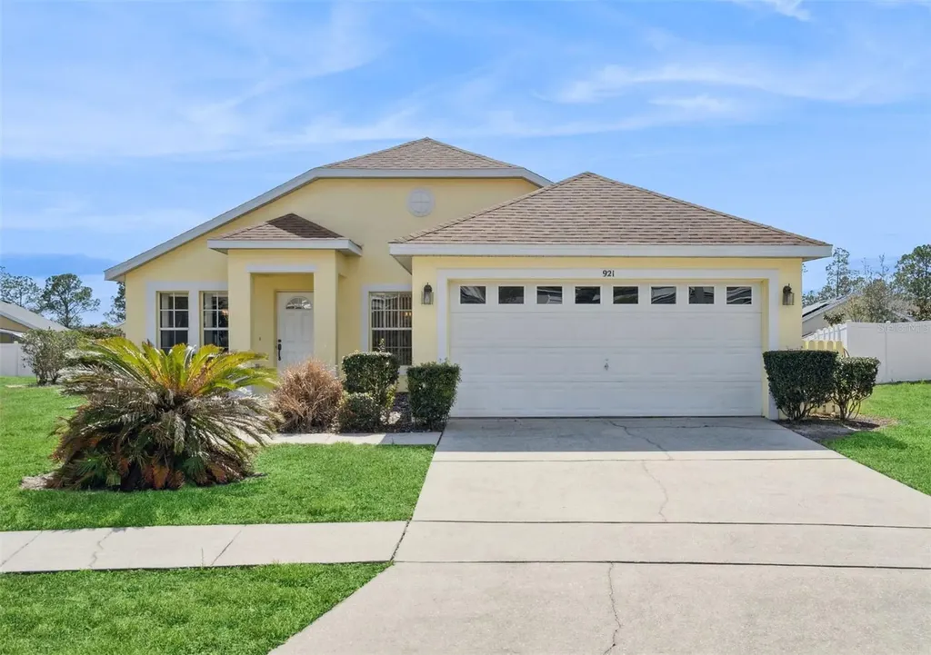 921 Oxford Drive Davenport FL 33897