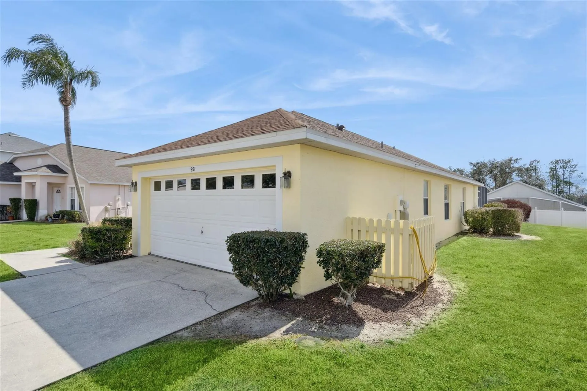 921 Oxford Drive Davenport FL 33897