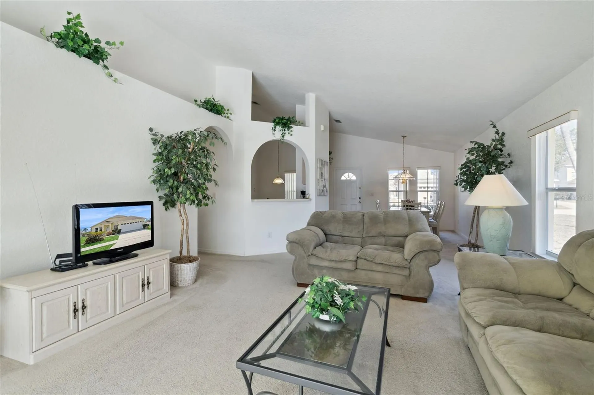 921 Oxford Drive Davenport FL 33897