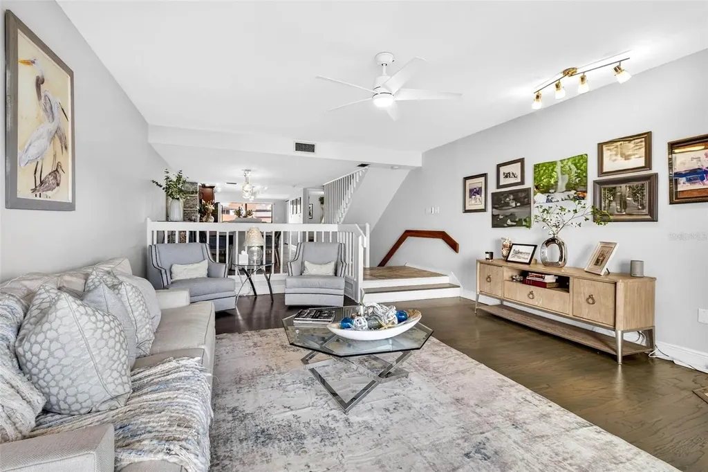 132 1st Street E Tierra Verde FL 33715