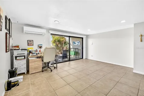 132 1st Street E Tierra Verde FL 33715